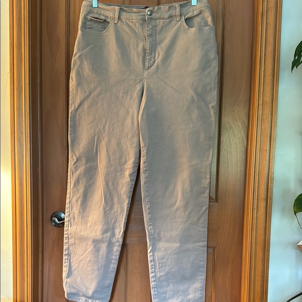 Gloria Vanderbilt Tan Jeans Straight Leg